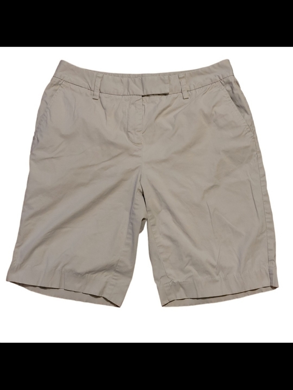 L.L. Bean Favorite Fit Chino Shorts Sz 8
